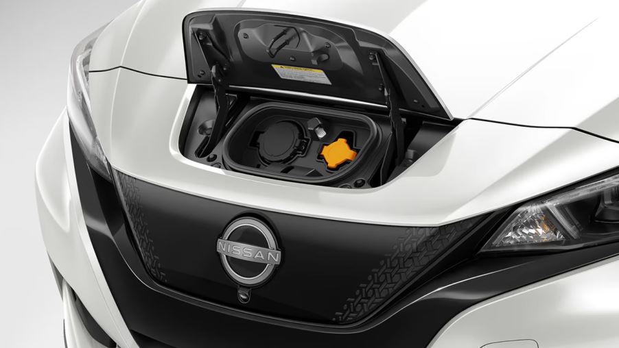 2024 nissan leaf charger