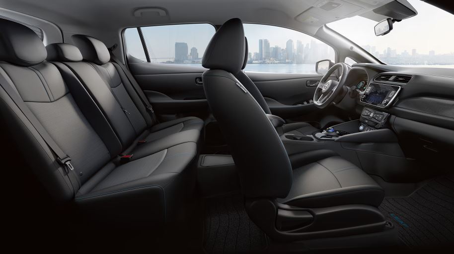 2024 nissan leaf interior