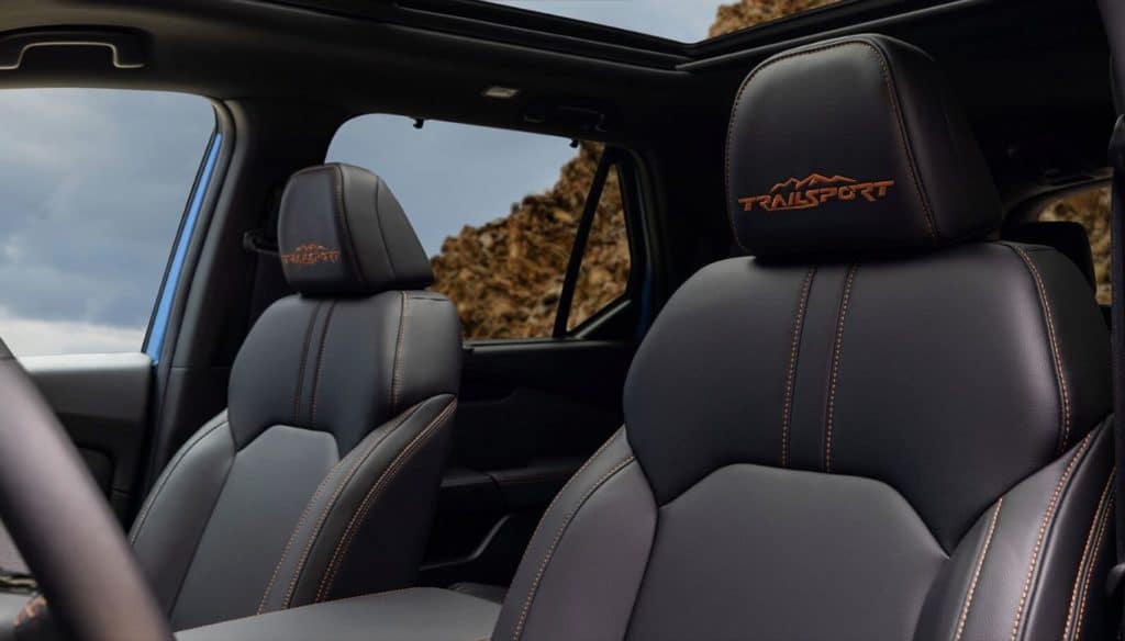 2023 honda pilot interior front seats